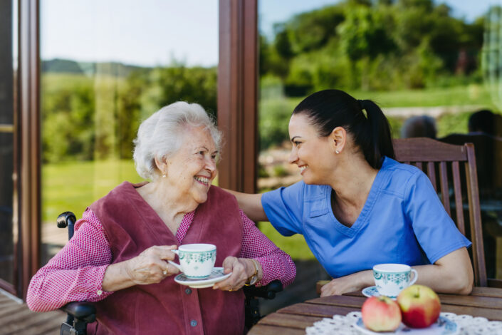 Top Benefits of At-Home Senior Care in Madison, Rankin, and Hinds County, Jackson, Mississippi.